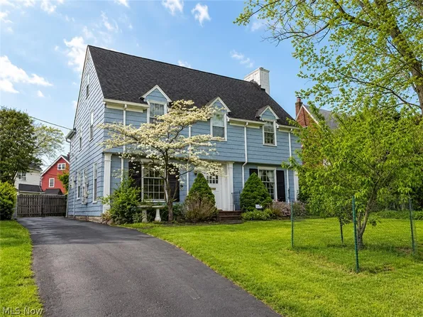 3396 Dorchester Rd, Shaker Heights, OH 44120