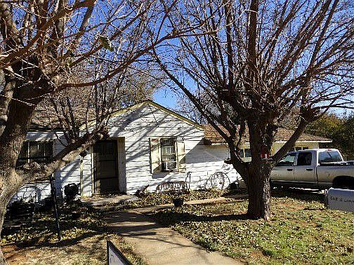 1st image of 608 S Walker Ave
