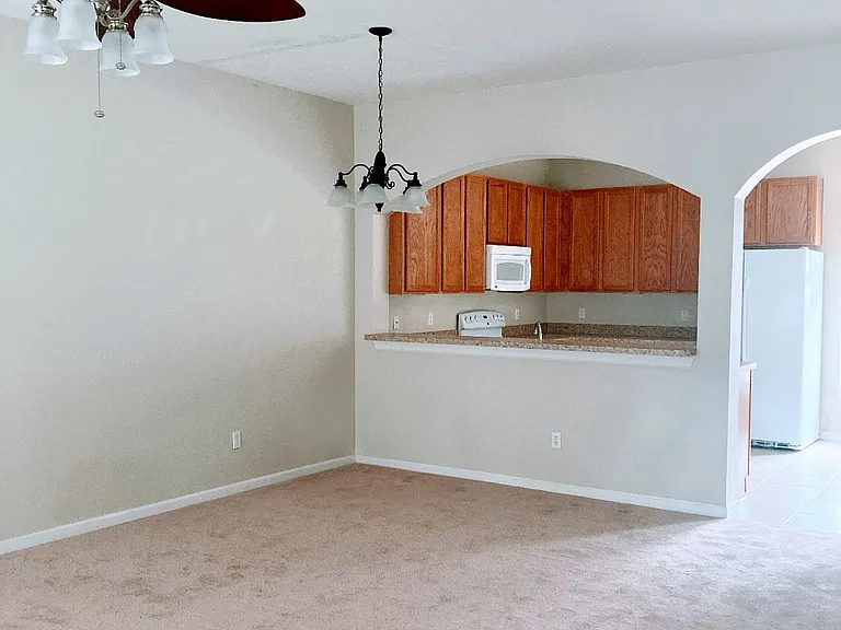 11811 Deer Path Way #1 — Photo 3