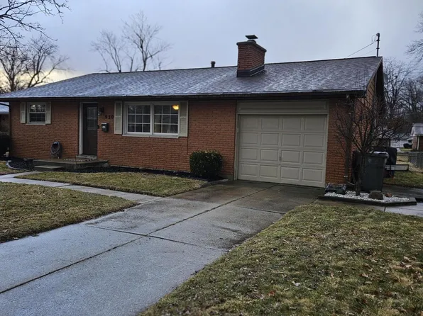 930 N Dale Dr, Lima, OH 45805