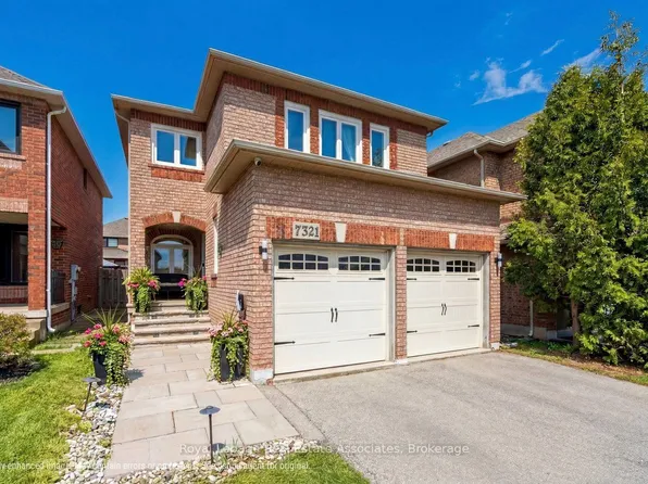 7321 Sandhurst Dr, Mississauga, ON L5N 7G8