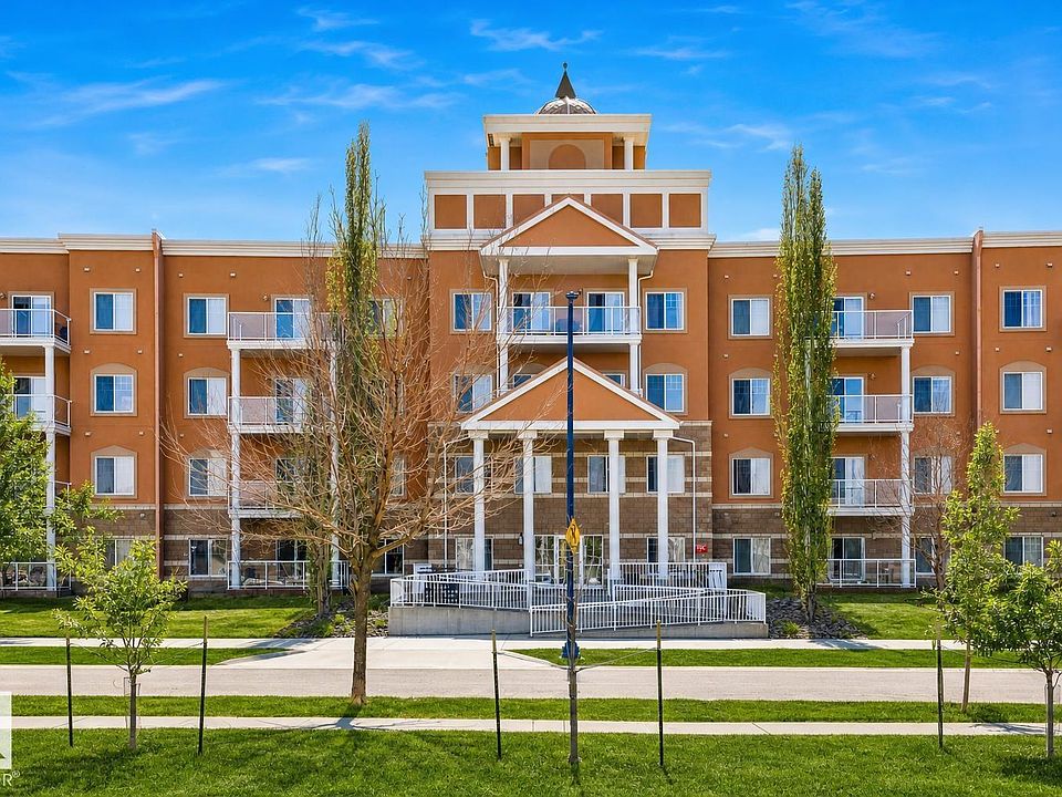 1st image of 263 Macewan Rd SW #235