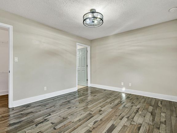 15th image of this home