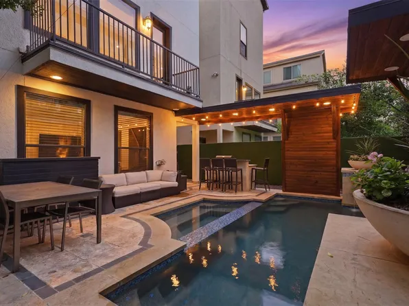 5330 Fayette St, Houston, TX 77056