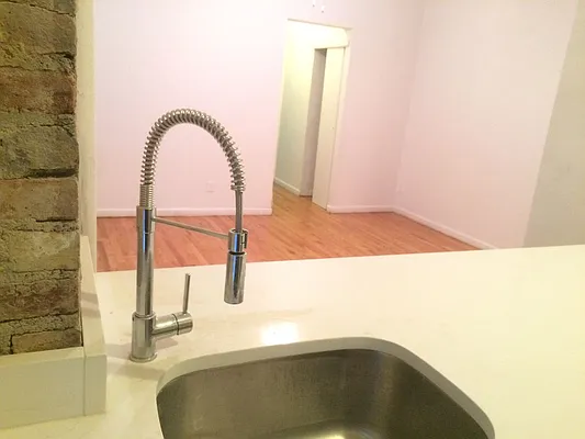 Rented by Sky Management | media 60