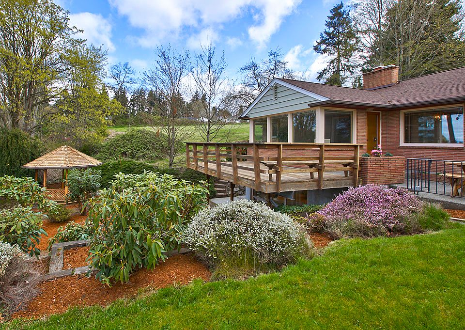 1st image of 520 64th Avenue Ct E