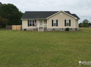 924 McLaughlin Rd, Effingham, SC 29541