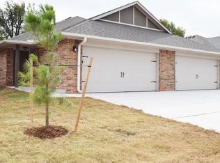 4300 Edinburg Way, Del City, OK 73115