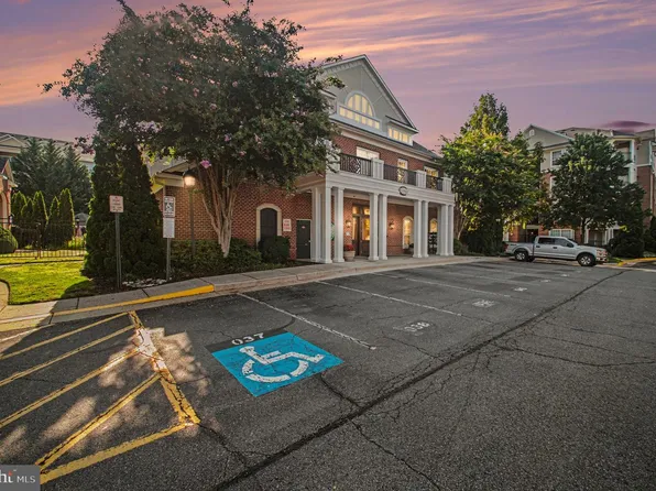 12956 Centre Park Cir APT 317, Herndon, VA 20171