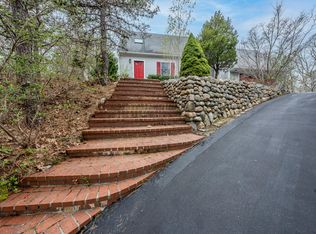 3 Glacier Dr, Truro, MA 02666