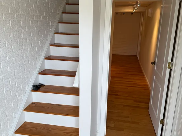 126 Elmcrest Dr, Fishkill, NY 12524