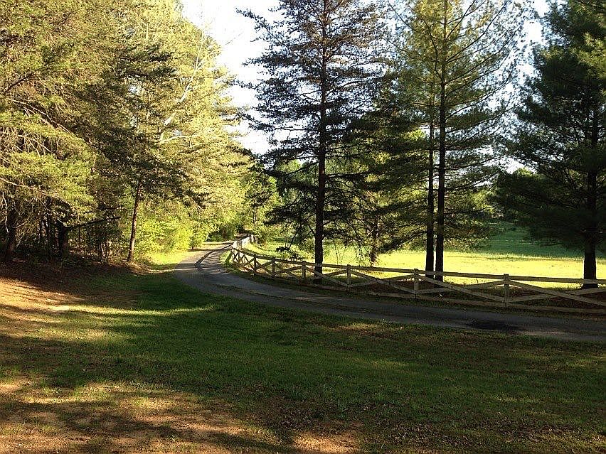2nd image of 5470 Mount Hope Church Rd