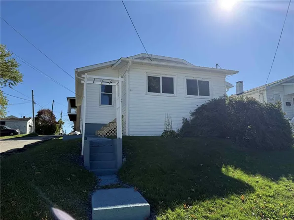 1 High Ave, Masontown, PA 15461