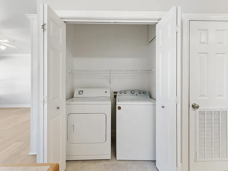 801 Luther St W #1406 — Photo 10