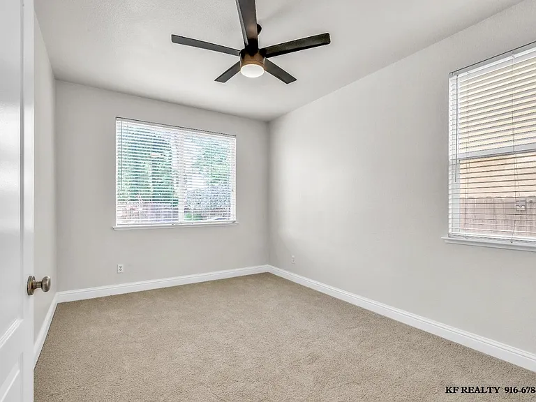 3411 River Shoal Ave — Photo 7