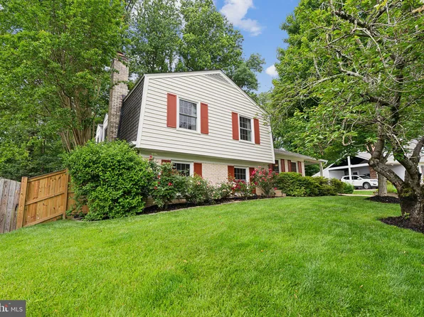 6416 Brentford Dr, Springfield, VA 22152