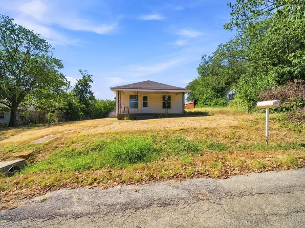 404 W Walnut St, Drumright, OK 74030