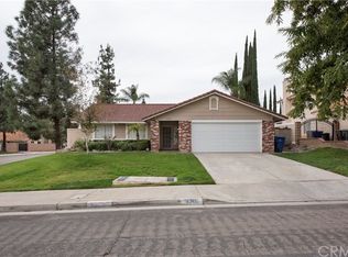 8741 Sandhill Dr, Riverside, CA 92508