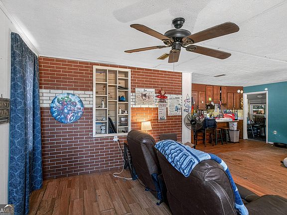 5th image of 1283 Teeterville Rd