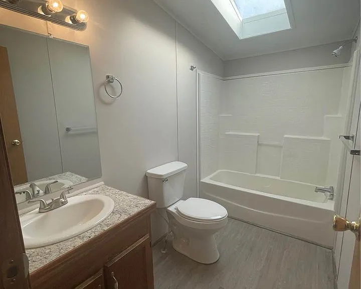 Oakridge Estates — Photo 23