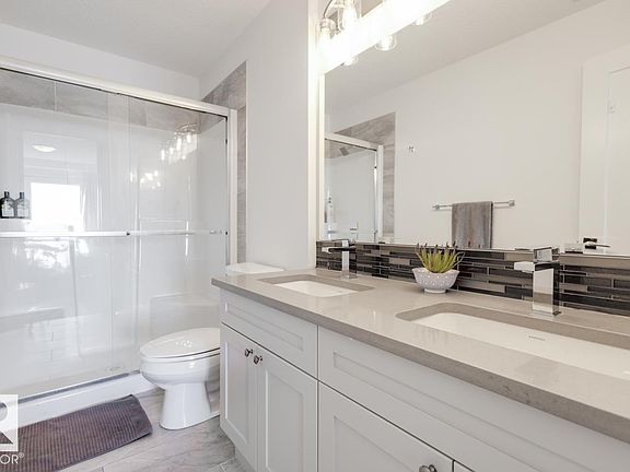 5th image of 1316 Windermere Way SW #319