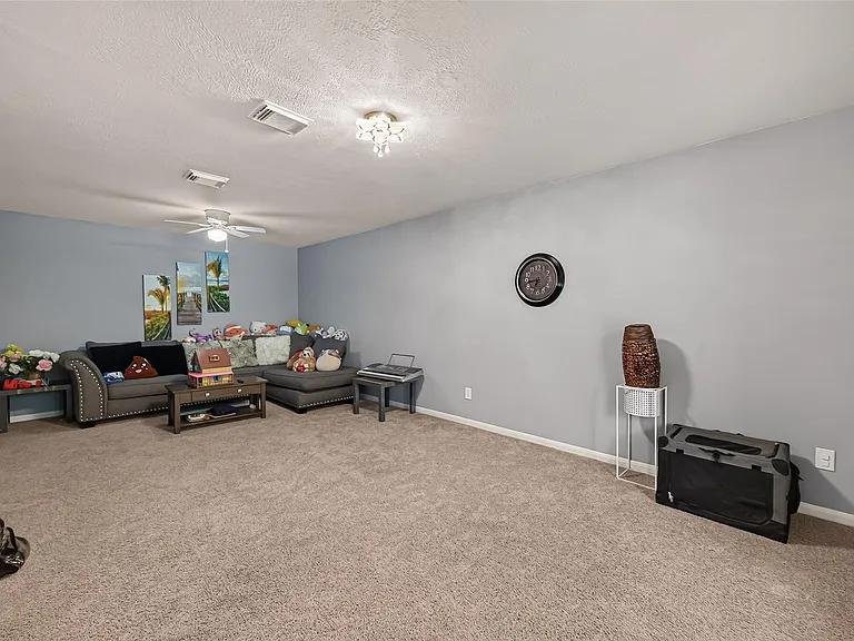 8910 Aberdeen Park Dr — Photo 26