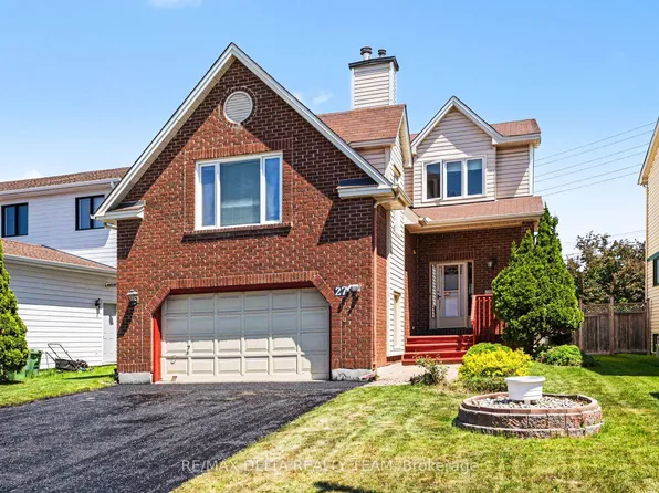 27 Bramblegrove Cres, Ottawa, ON K1T 3G1