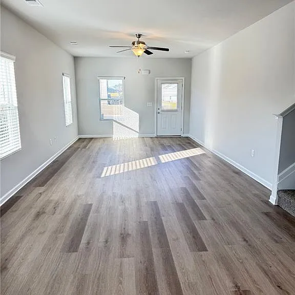 11075 Suria Dr SE — Photo 3
