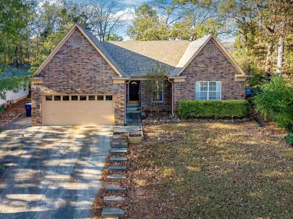 30 Vantage Dr, Maumelle, AR 72113