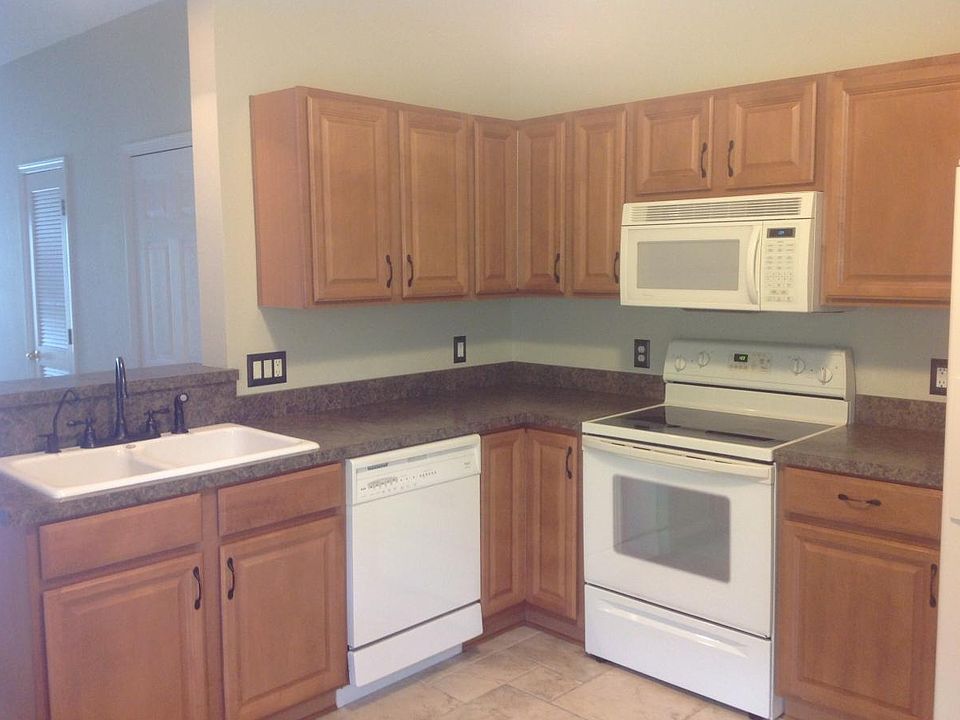 2nd image of 220 Northbridge Ct