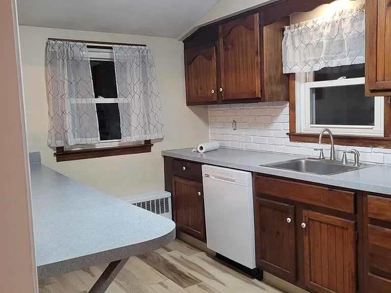 Kitchen (new counters and backsplash)