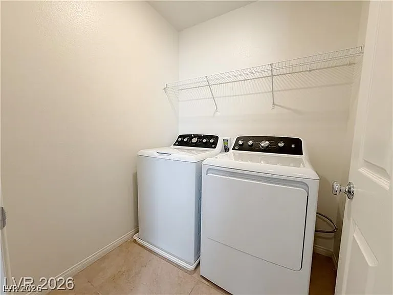 6983 Cottage Vista Ave — Photo 18