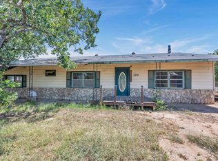 321 Navajo Trl, Burnet, TX 78611