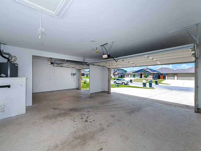 147 Otter Rd — Photo 32