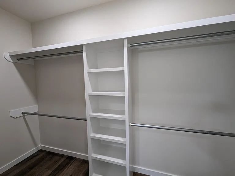 819 E Finley Ridge Dr — Photo 14