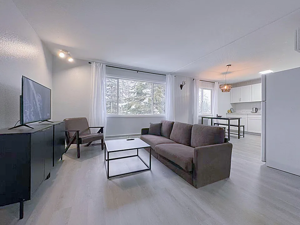 1703 McKinley Ave #2