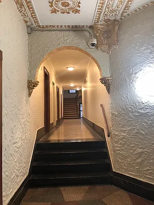 Rented by Beekman Street Realty | media 9