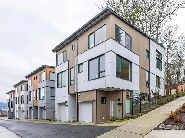 8650 39th Ave S, Seattle, WA 98118