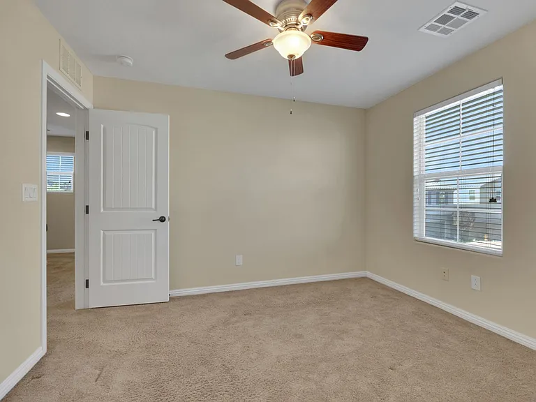 11323 Coulter Canyon St — Photo 37