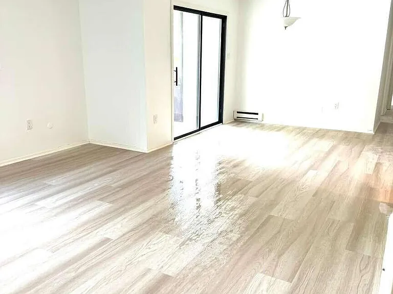 175 Amberly Dr #A — Photo 6