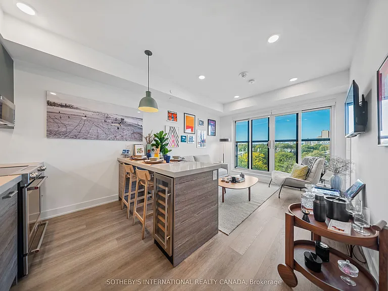 484 Spadina Ave #601 — Photo 4