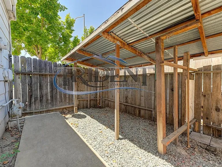 1561 Esplanade Way — Photo 22