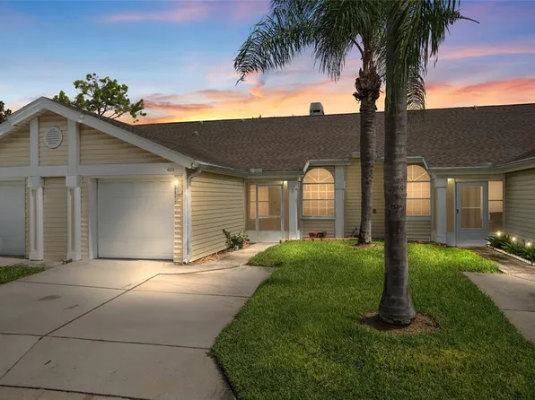 1050 Starkey Rd APT 404, Largo, FL 33771