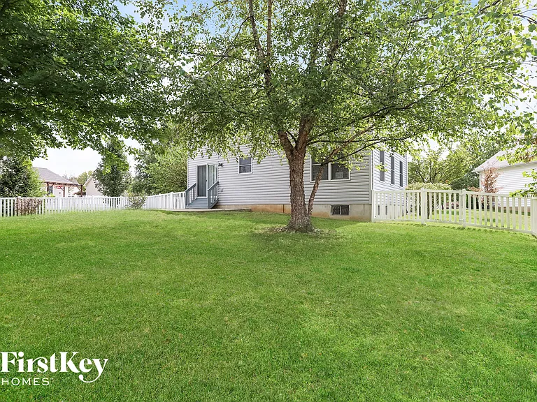 128 Homefield Lake Ct — Photo 15