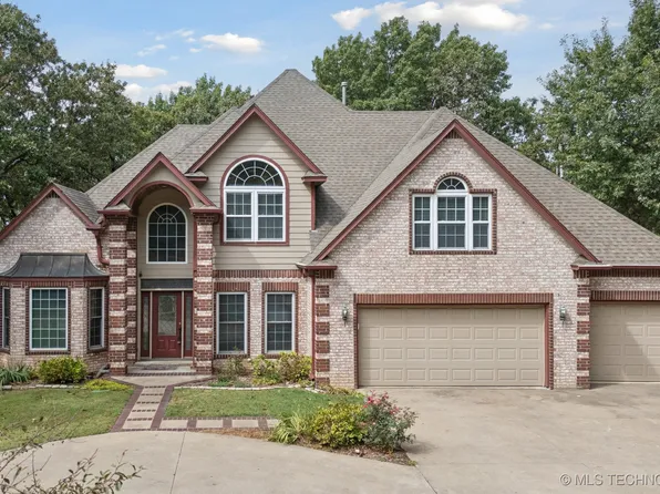 7964 S 33rd West Ave, Tulsa, OK 74132