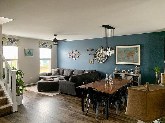 3rd image of 4104 Beckenham Blvd