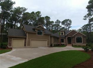 40 River Club Dr, Hilton Head Island, SC 29926