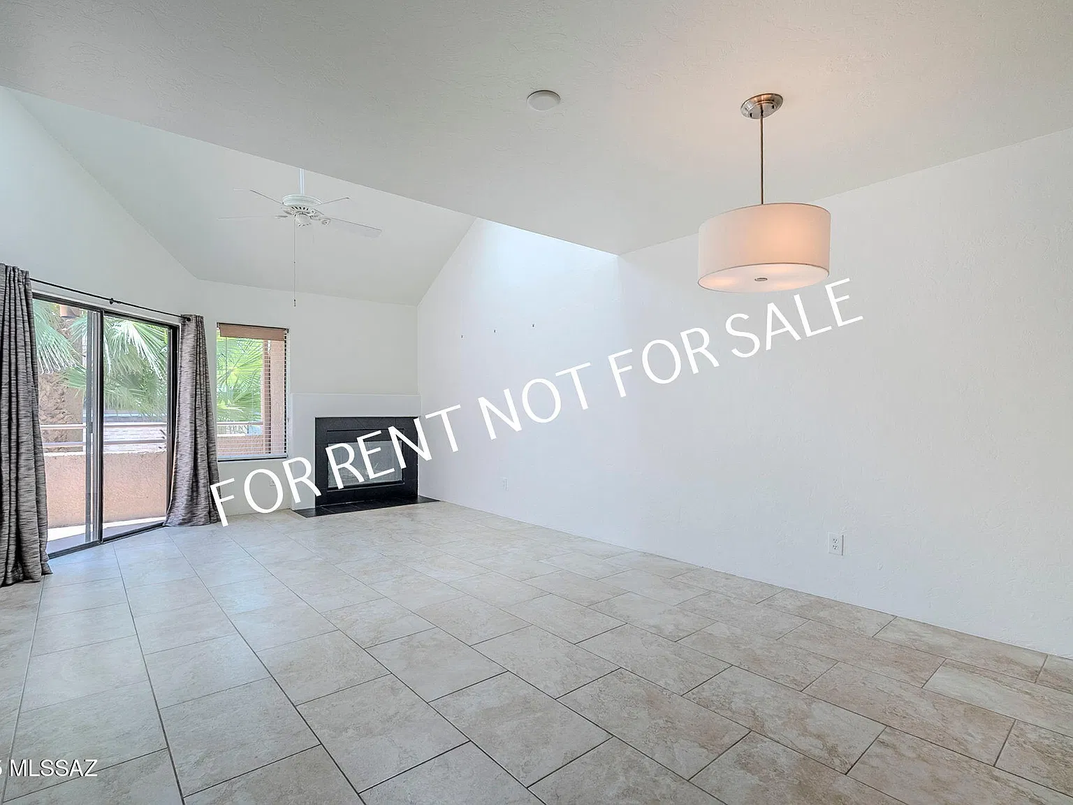 3 bed, 2.0 bath, 1362 sqft, $1,750 — Photo 3