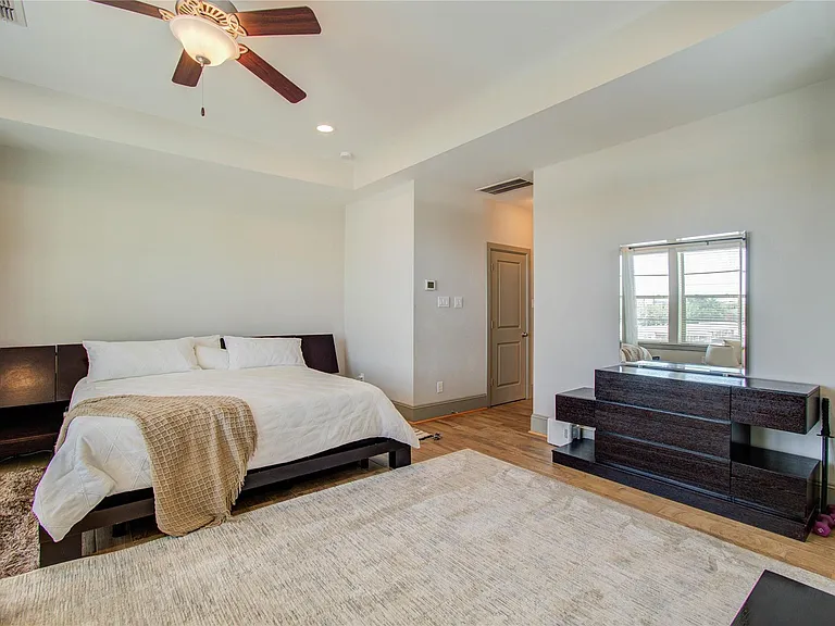 3104 Mitchell Landing Ct — Photo 33