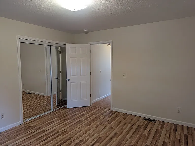 1512 Montgomery St #1 — Photo 10
